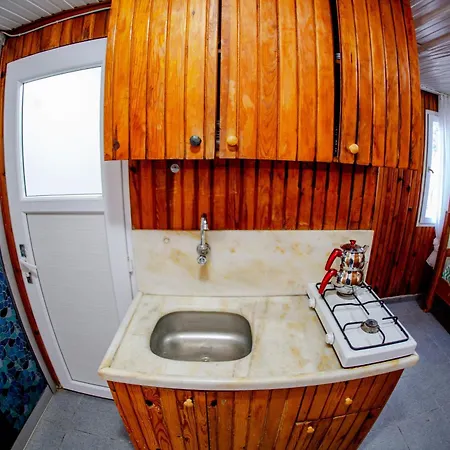 Devrim Apartahotel *